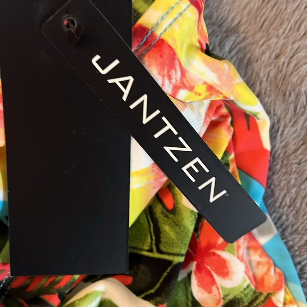 Jantzen Tropical Print One Piece Swimsuit - Picture 6 of 9